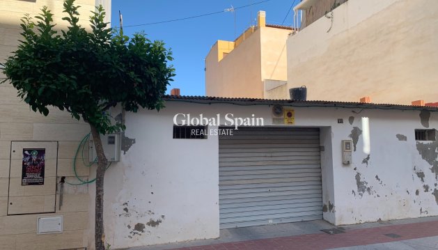 LAND - Resale - GUARDAMAR DEL SEGURA -
                Guardamar pueblo