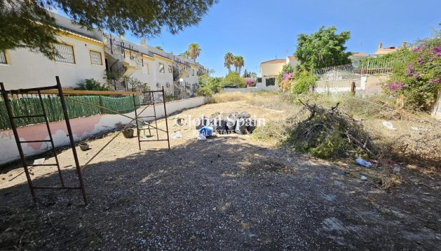 Land - Wederverkoop - ALGORFA -
                ALGORFA