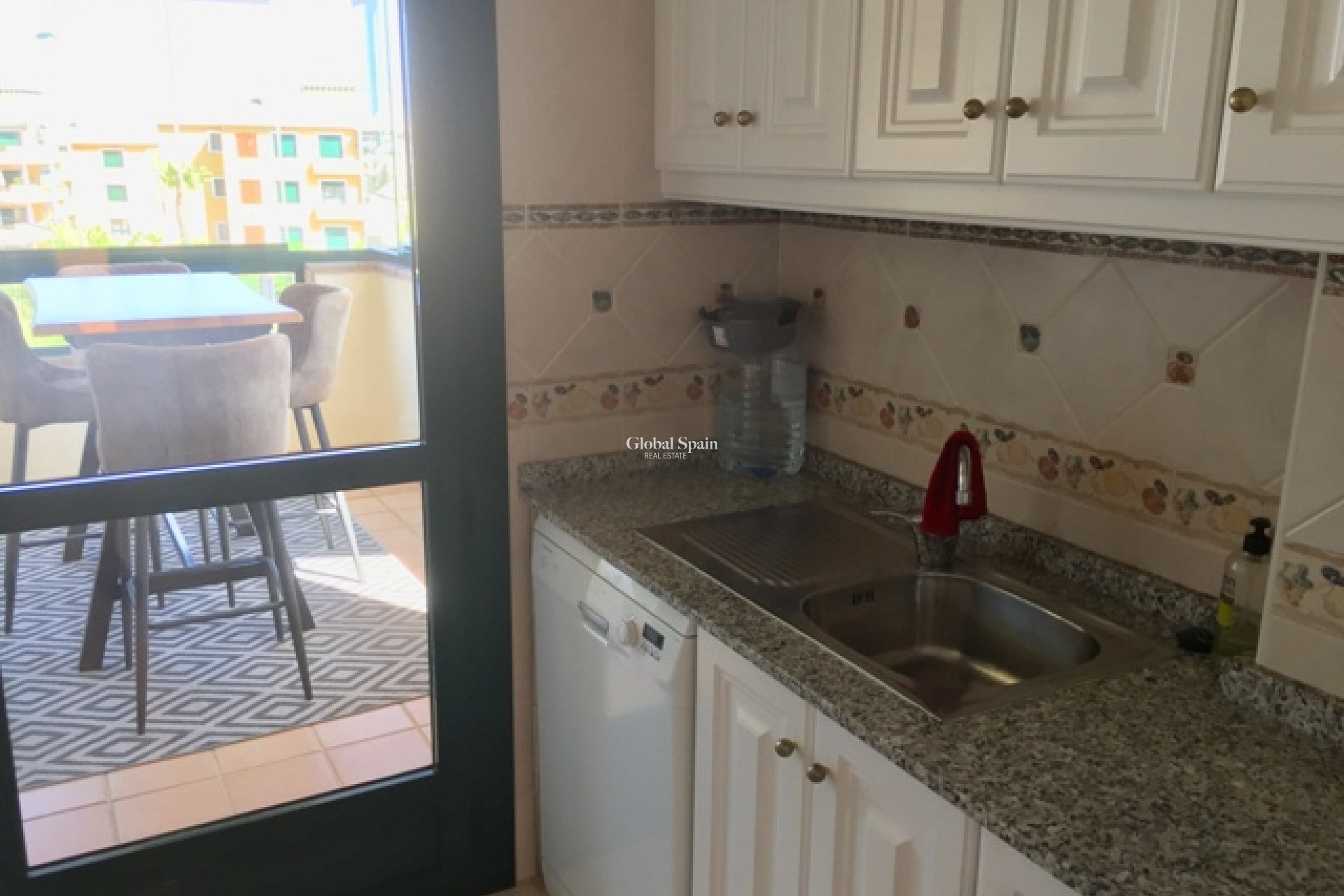 Lange termijn verhuur - APPARTEMENT -
ORIHUELA COSTA - CAMPOAMOR