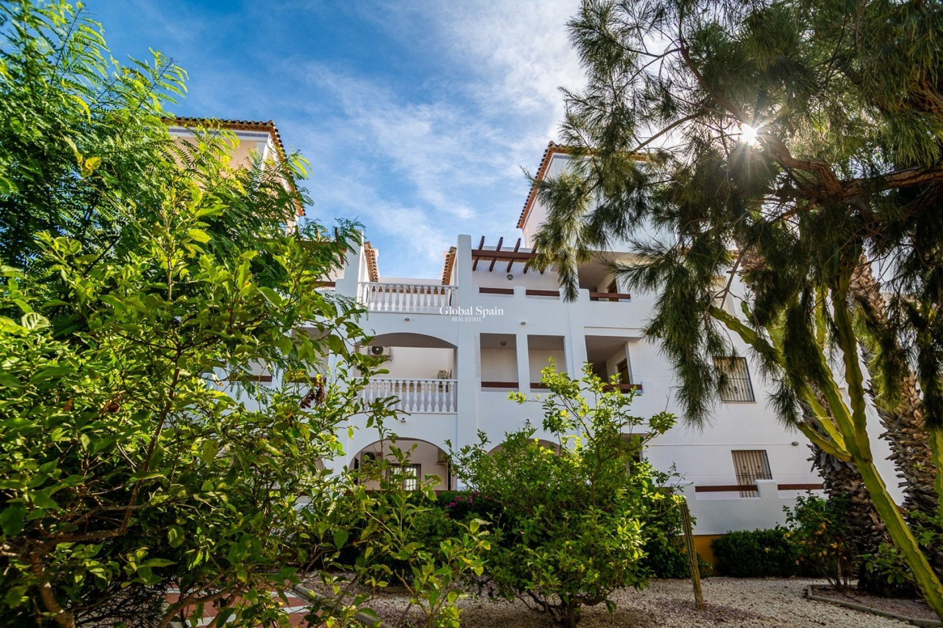 Lange termijn verhuur - Appartement -
ORIHUELA - VILLAMARTÍN