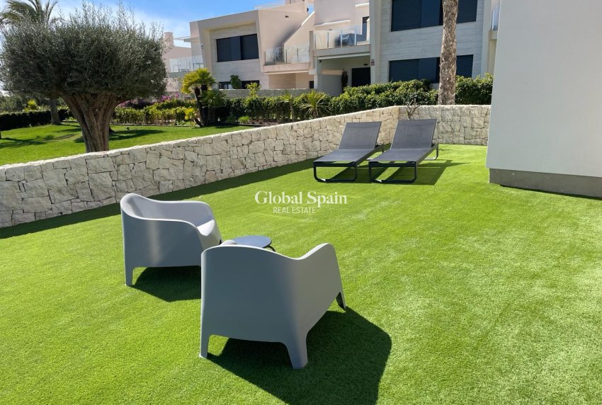 Lange termijn verhuur - APPARTEMENT -
PILAR DE LA HORADADA - Lo Romero Golf