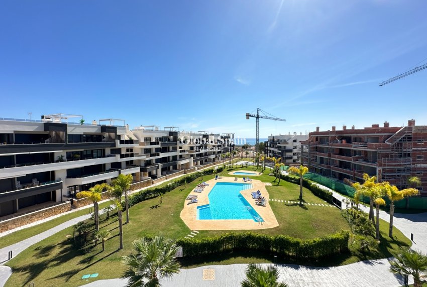 Lange termijn verhuur - Penthouse -
ORIHUELA COSTA - Playa Flamenca