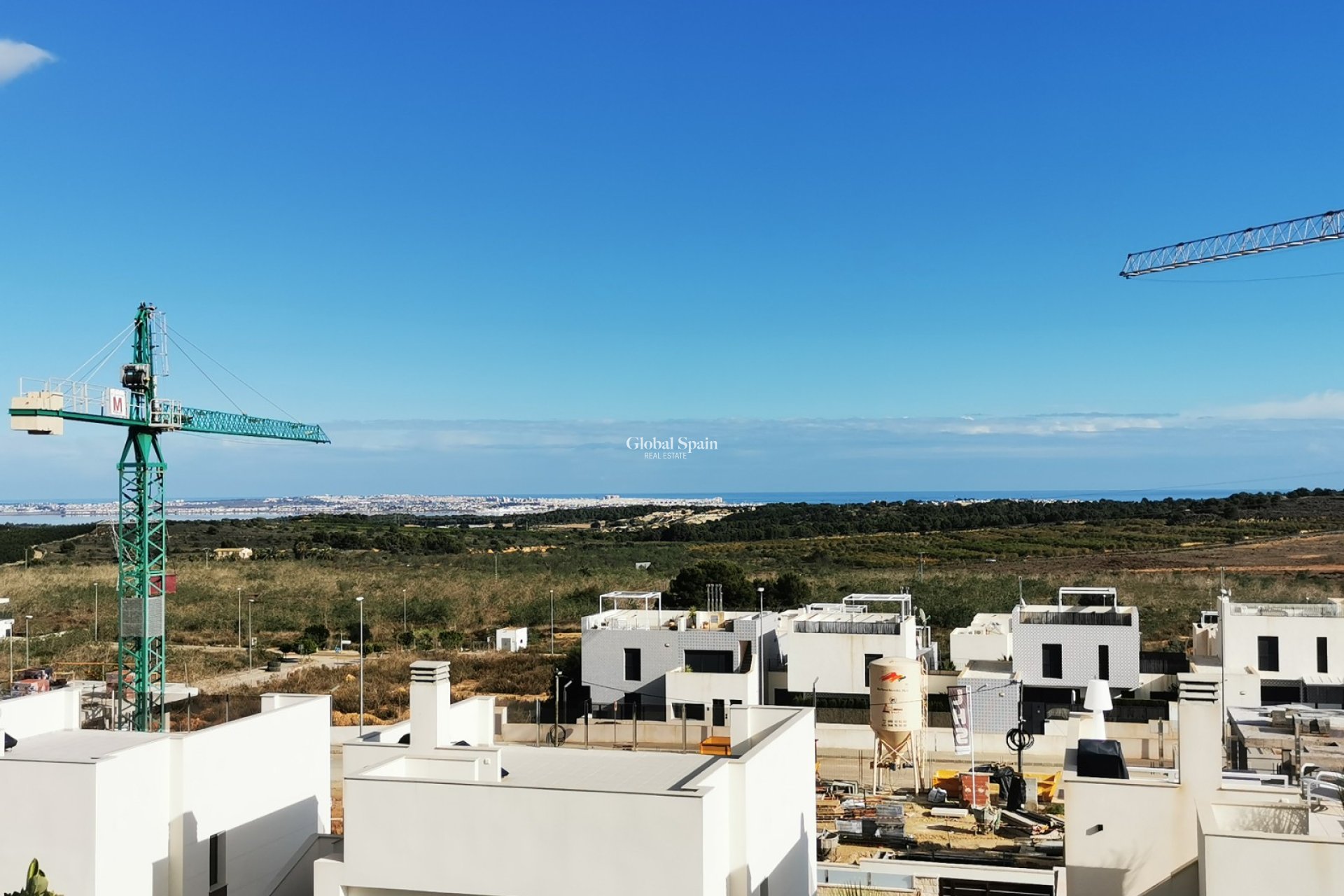 Lange termijn verhuur - VILLA -
SAN MIGUEL DE SALINAS - San Miguel Salinas