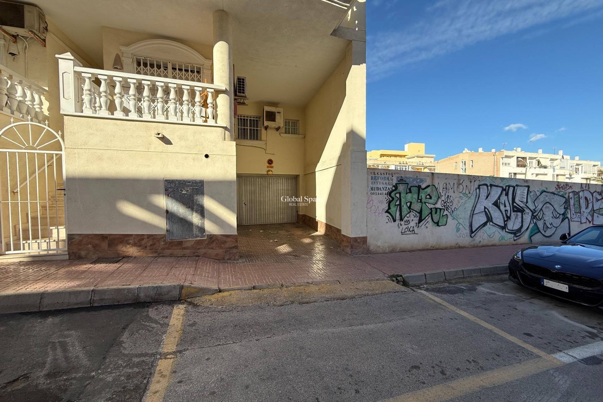 Langzeitmiete - DER PARKPLATZ / GARAGE -
TORREVIEJA - Centro