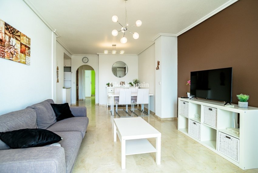 Langzeitmiete - Wohnung -
ORIHUELA - VILLAMARTÍN