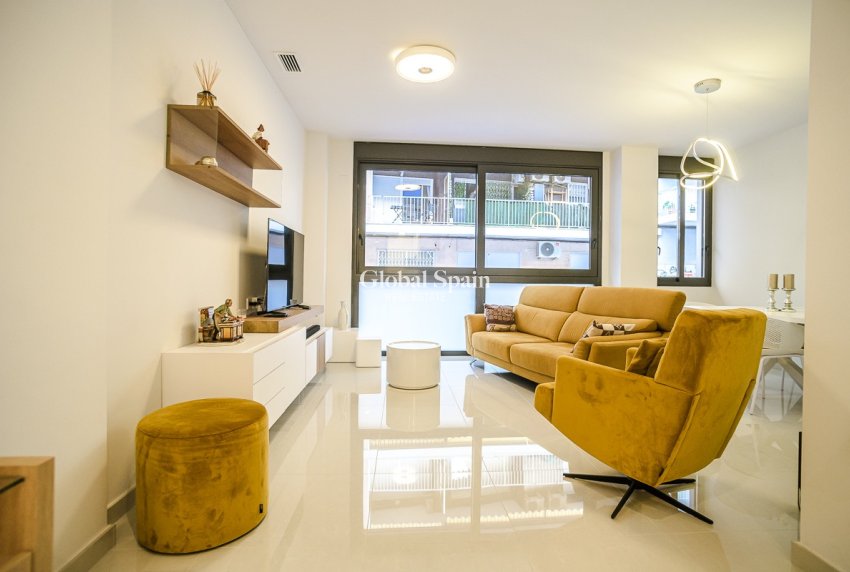 Langzeitmiete - WOHNUNG -
TORREVIEJA - Torrevieja