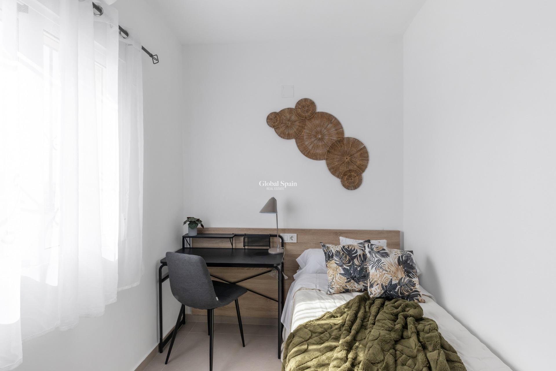 Langzeitmiete - WOHNUNG -
TORREVIEJA - Zona los Frutales