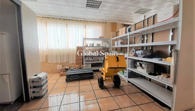 Locale - Revente - La Nucía -
                La nucia