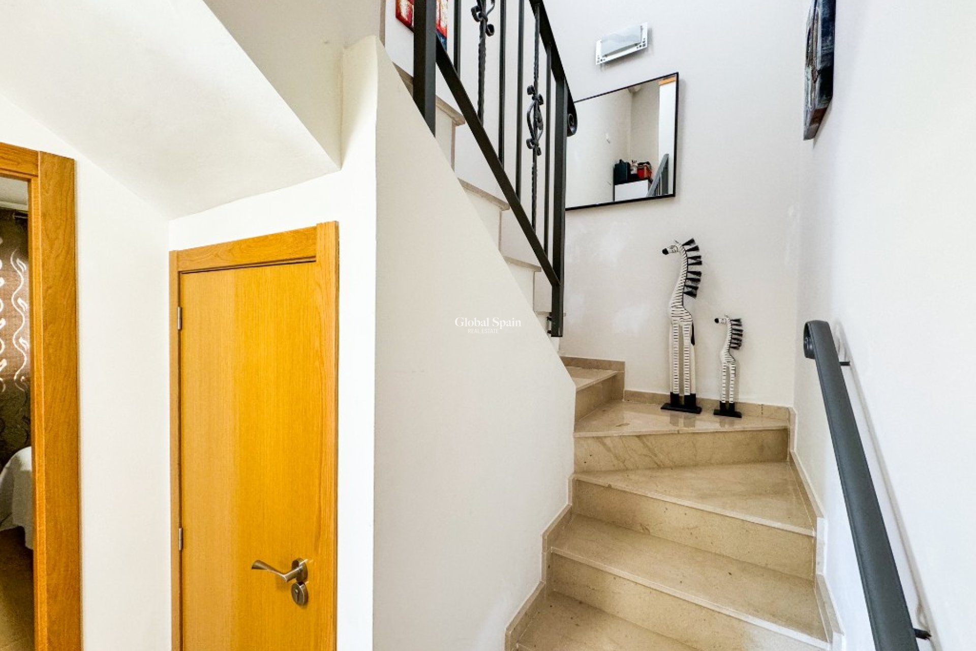 Location à court terme - Appartement -
PLAYA FLAMENCA - Zeniamar