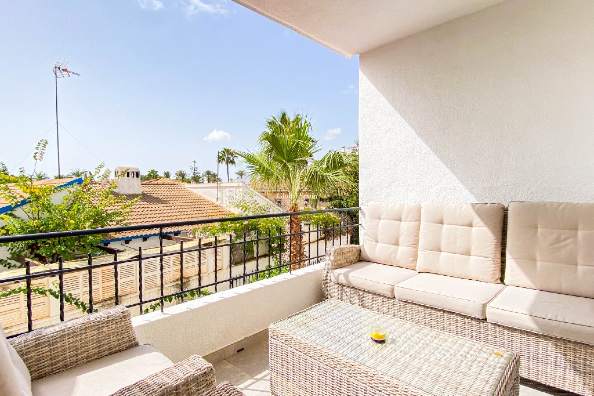 Location à court terme - Appartement -
PUNTA PRIMA - Cala Dorada