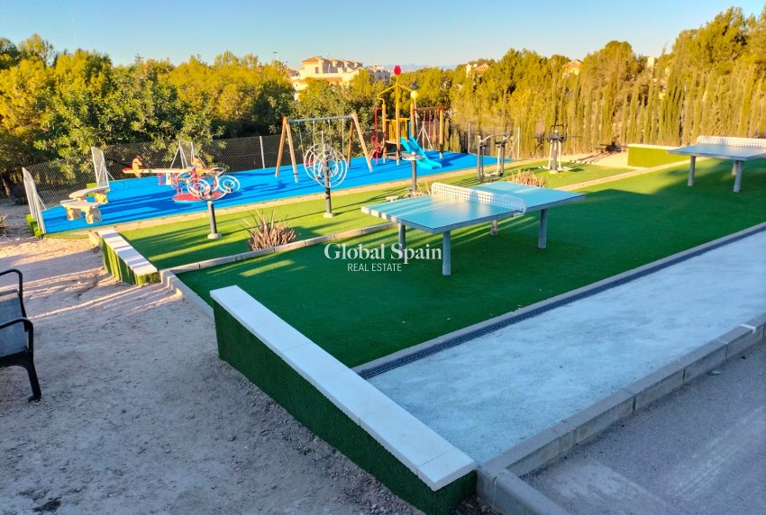 Location à court terme - VILLA -
ORIHUELA COSTA - Dream Hills