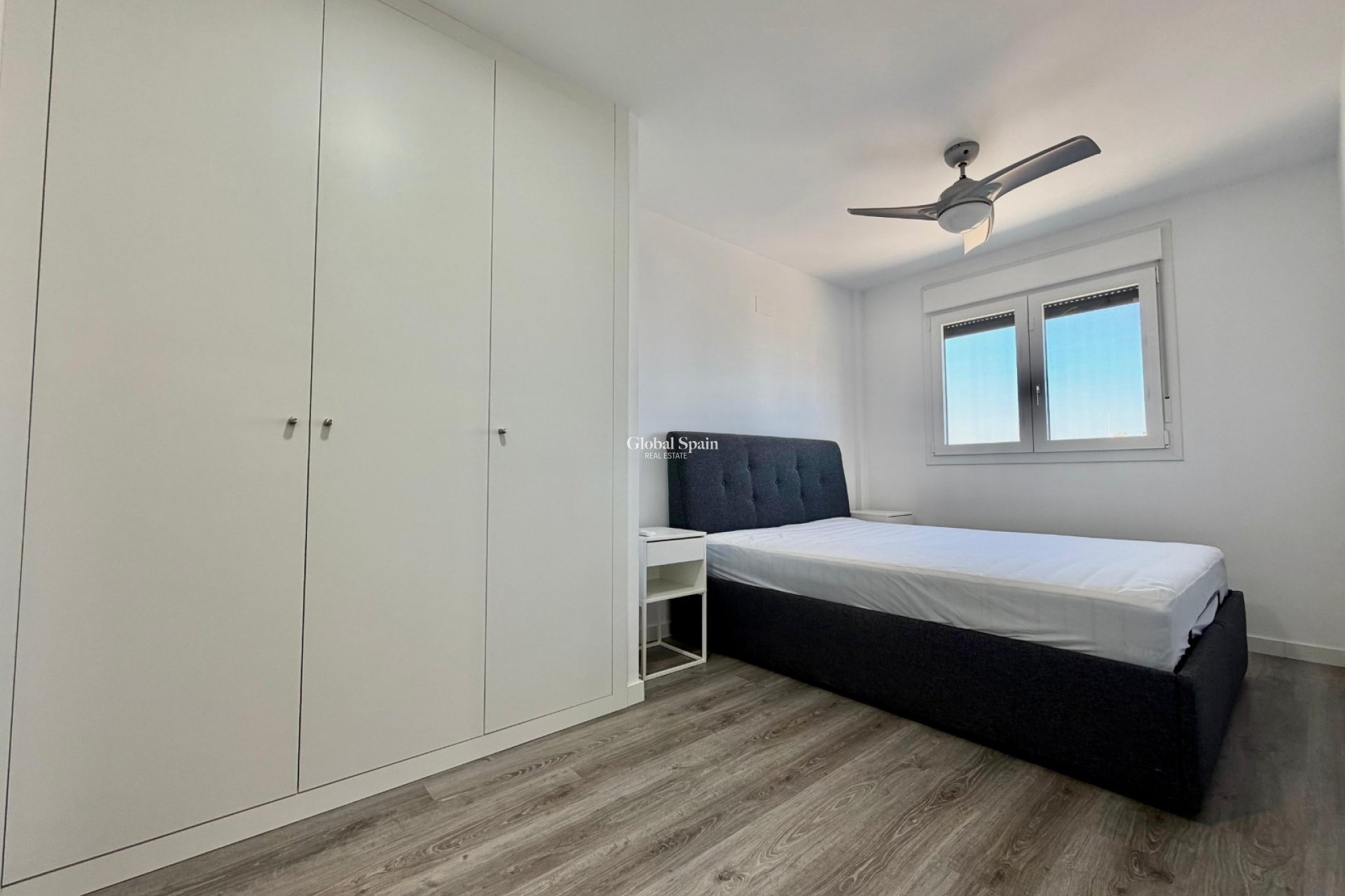 Location longue durée - APPARTEMENT -
DENIA - Port