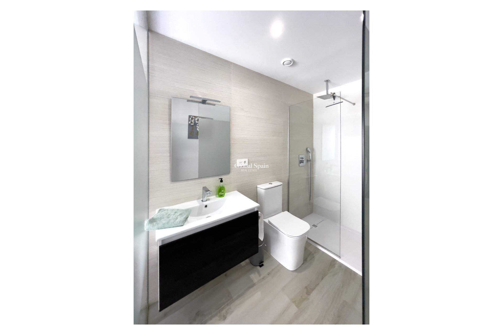 Location longue durée - APPARTEMENT -
SAN PEDRO DEL PINATAR - Lo Pagan