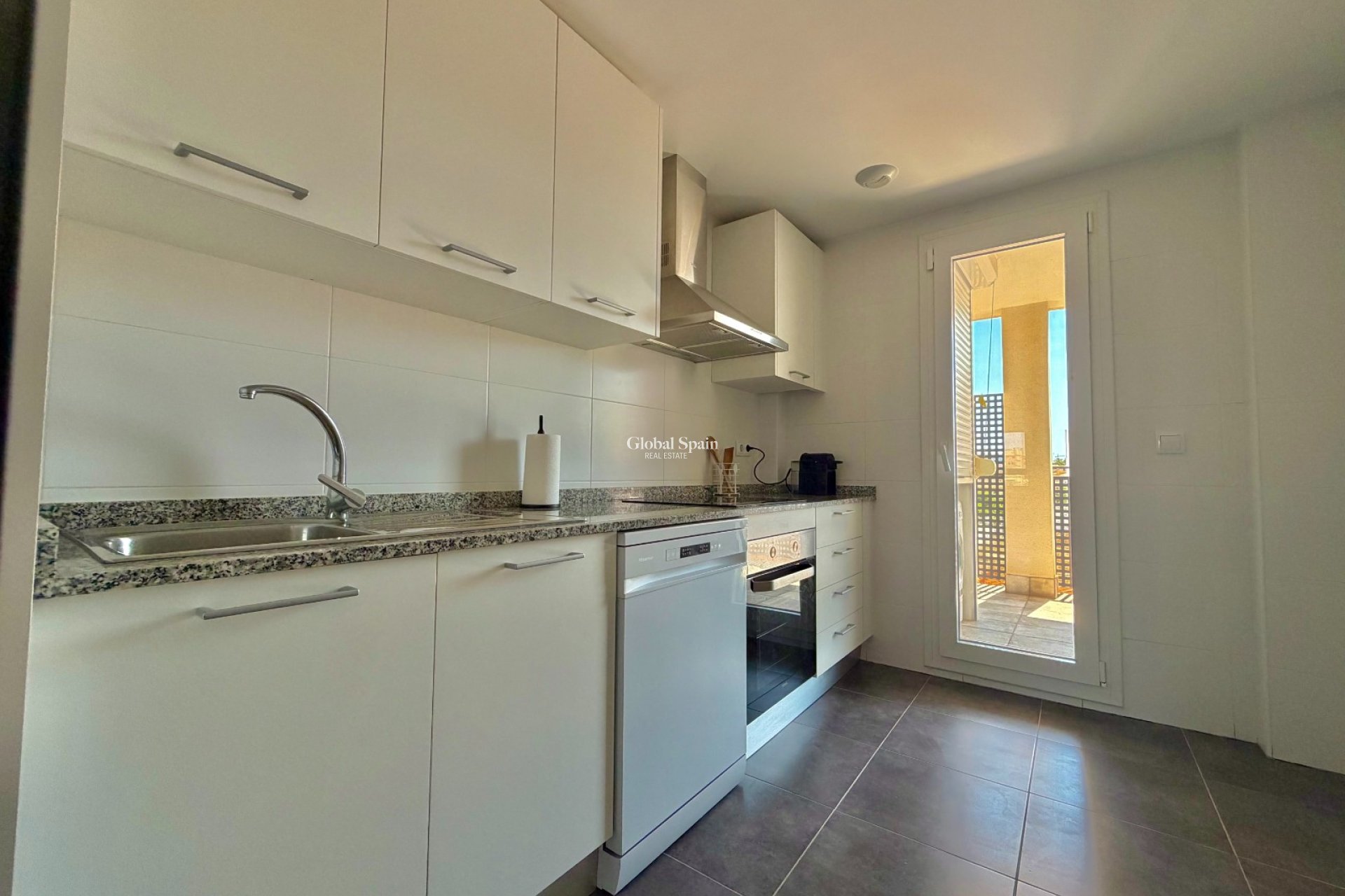 Long Term Rental - APARTMENT -
DENIA - Port