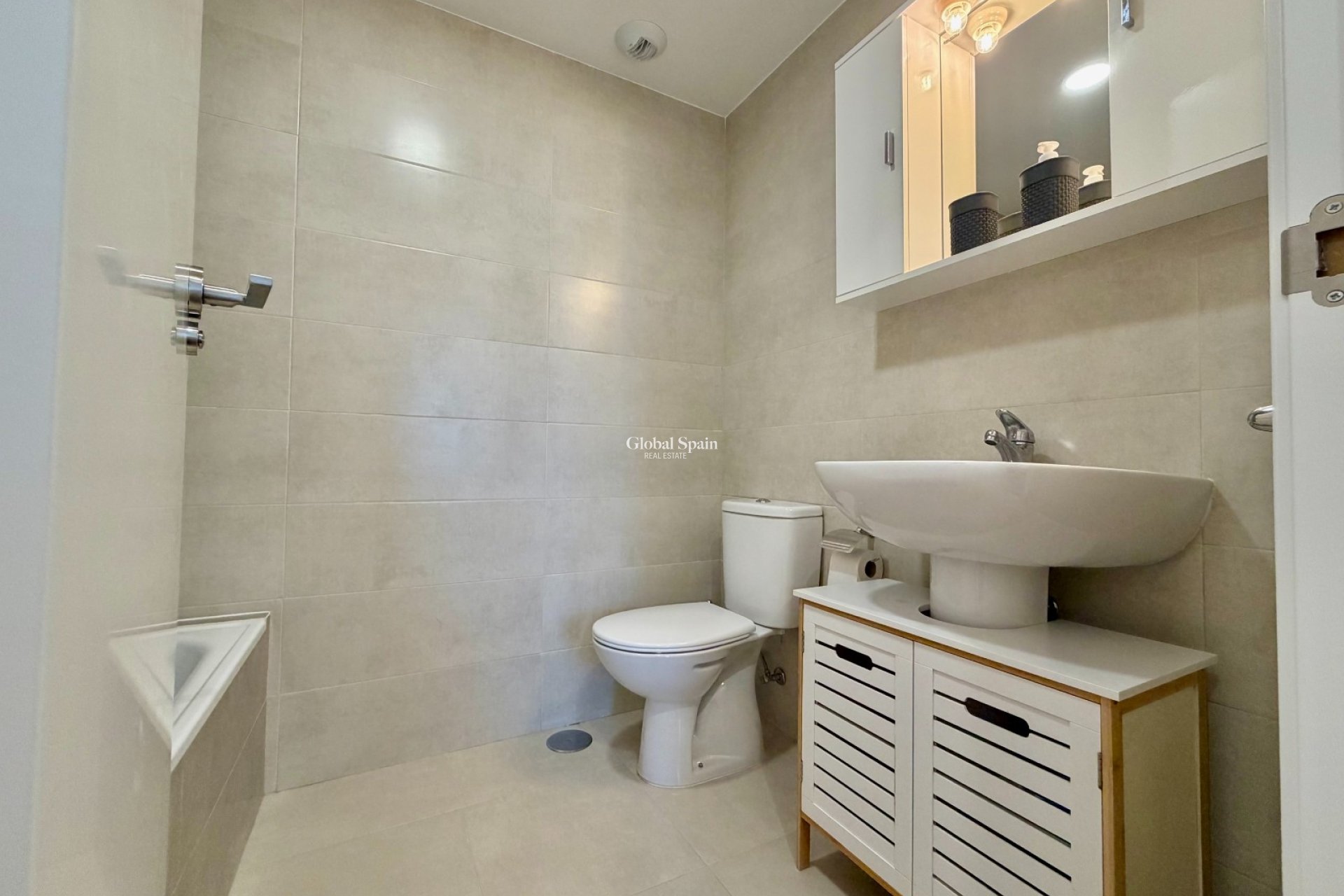 Long Term Rental - APARTMENT -
DENIA - Port