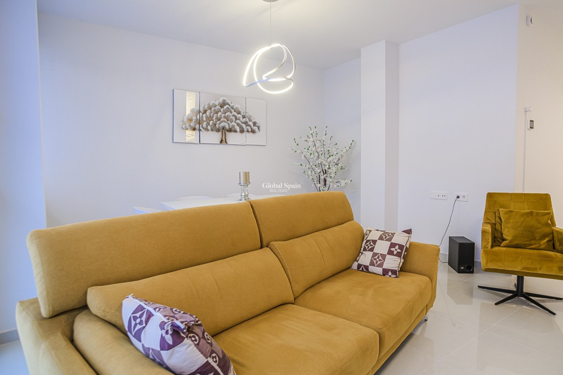 Long Term Rental - APARTMENT -
TORREVIEJA - Torrevieja