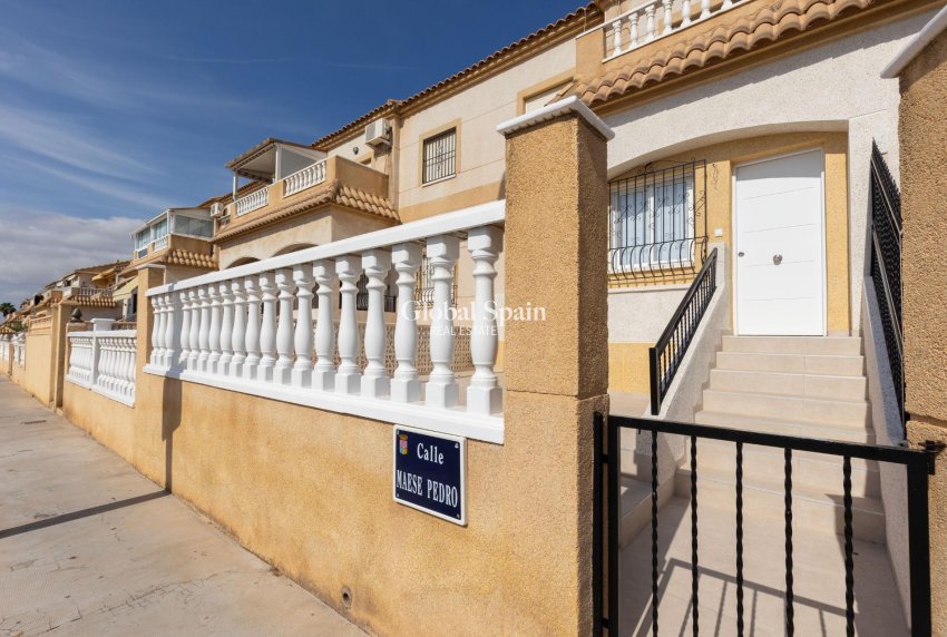 Long Term Rental - APARTMENT -
TORREVIEJA - Zona los Frutales