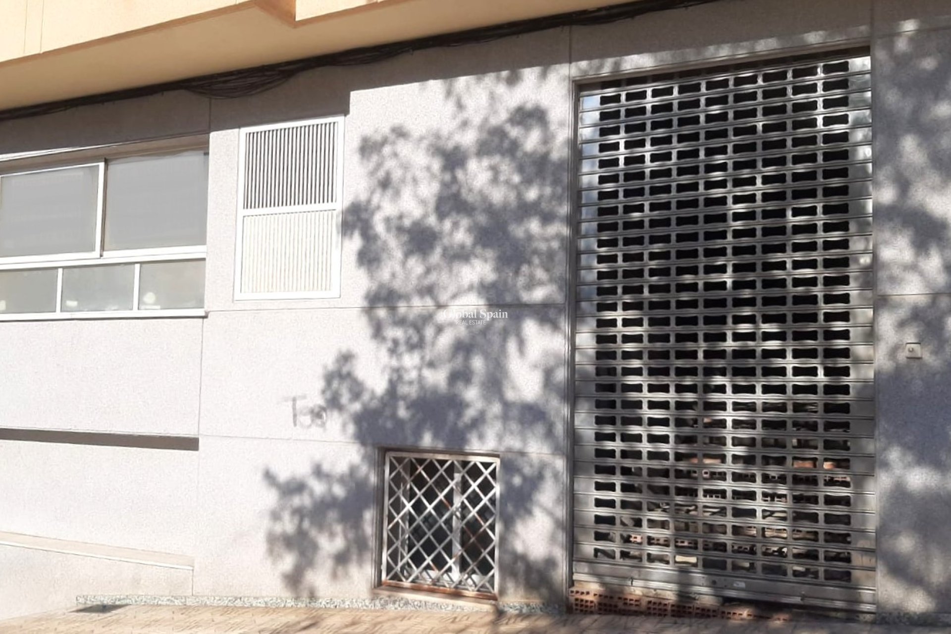 Long Term Rental - Local -
CALLOSA D'EN SARRIÀ - Callosa De Ensarrià