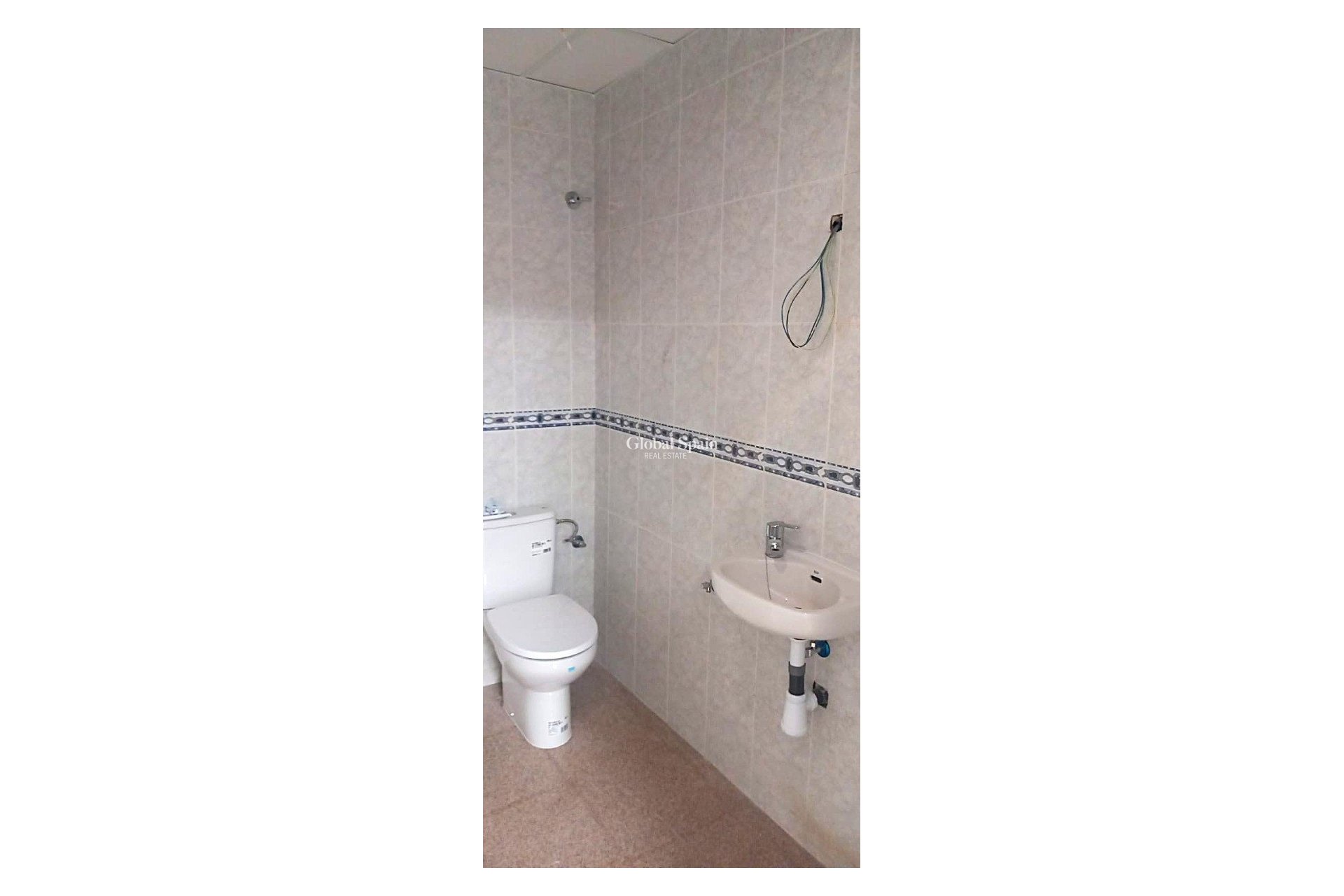 Long Term Rental - Local -
CALLOSA D'EN SARRIÀ - Callosa De Ensarrià