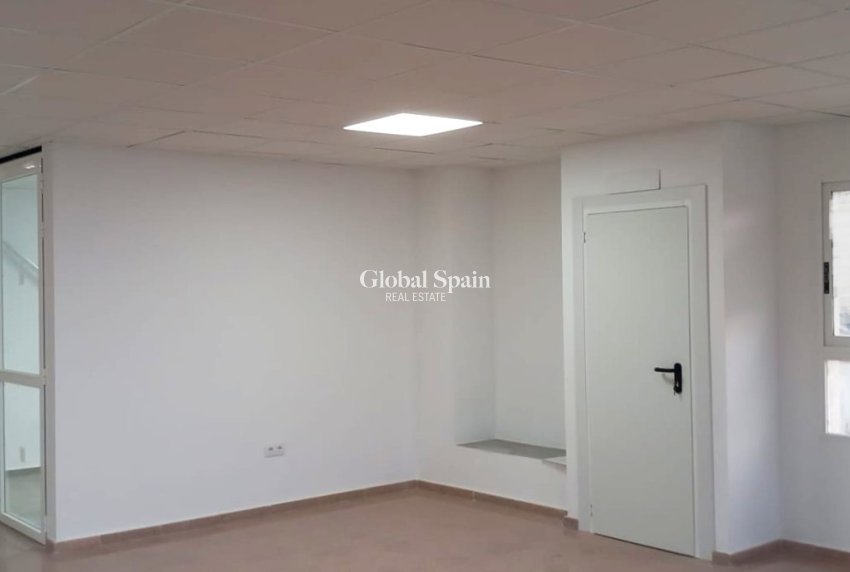 Long Term Rental - Local -
Callosa De Ensarrià