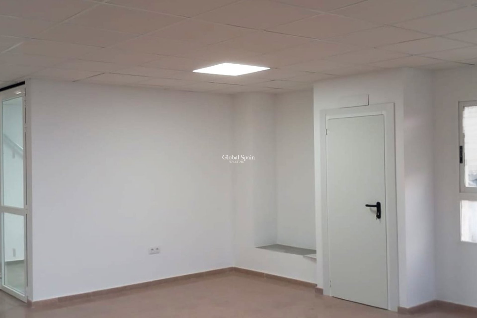 Long Term Rental - Local -
Callosa De Ensarrià