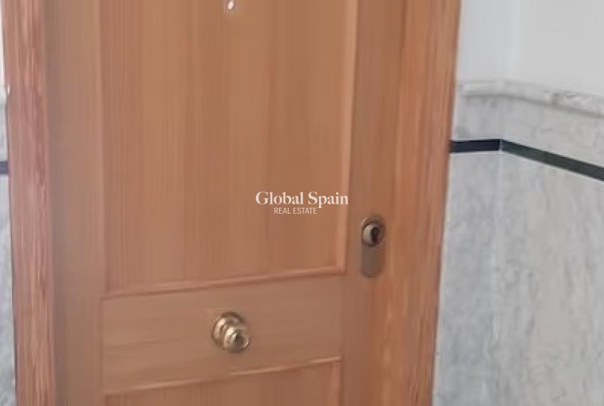 Long Term Rental - Local -
Callosa De Ensarrià