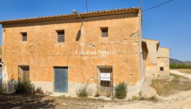 Maison de campagne - Revente - Pinoso -
                Pinoso