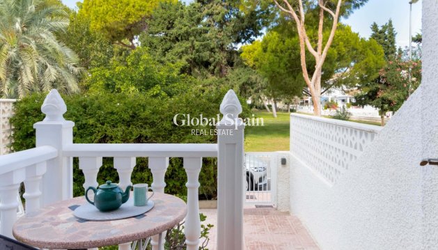 MAISON - Revente - ORIHUELA COSTA -
                Costa Blanca