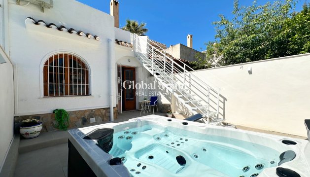 MAISON - Revente - ORIHUELA COSTA -
                Costa Blanca