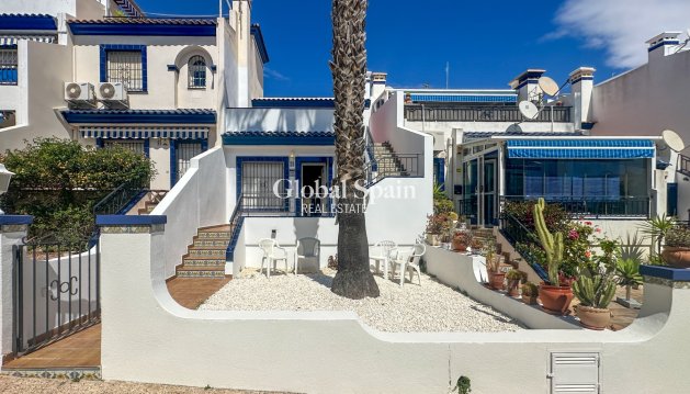 MAISON - Revente - ORIHUELA COSTA -
                Costa Blanca
