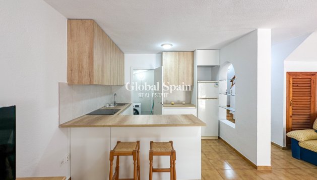 MAISON - Revente - ORIHUELA COSTA -
                Costa Blanca