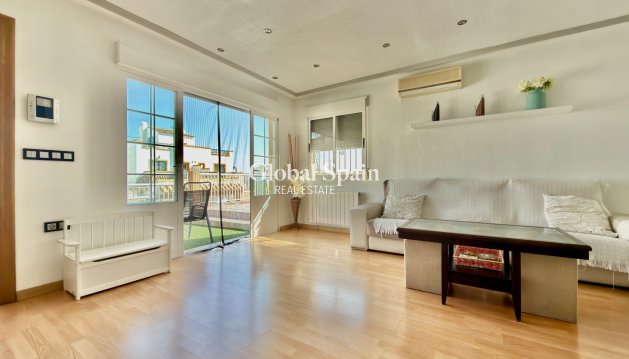 MAISON - Revente - ORIHUELA COSTA -
                LOS BALCONES - LOS ALTOS