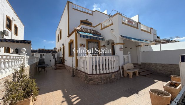 MAISON - Revente - ORIHUELA -
                Entre Naranjos