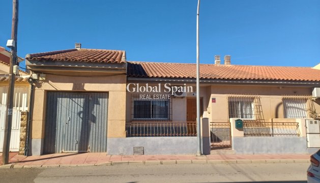 MAISON - Revente - ROLDÁN -
                Inland