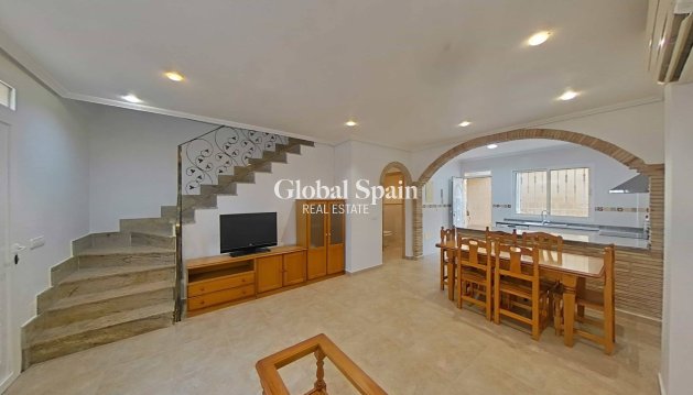 MAISON - Revente - SANTIAGO DE LA RIBERA -
                Santiago de la Ribera