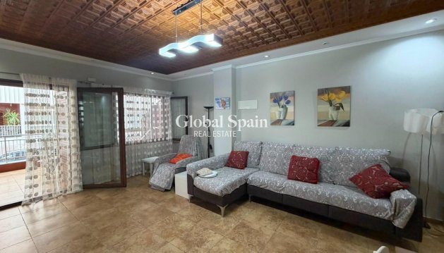 MAISON - Revente - TORREVIEJA -
                Acequion