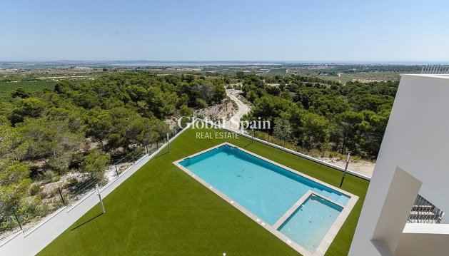 MIESZKANIE - Nowo zbudowane - SAN MIGUEL DE SALINAS -
                