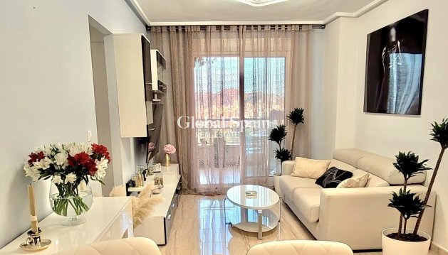 MIESZKANIE - Odsprzedaż - BENIDORM -
                Zona de Poniente