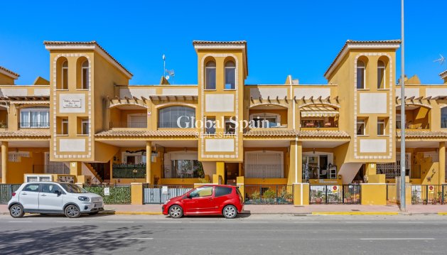 MIESZKANIE - Odsprzedaż - DAYA NUEVA -
                Costa Blanca South