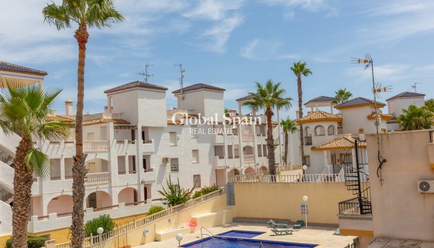 MIESZKANIE - Odsprzedaż - ORIHUELA -
                VILLAMARTÍN