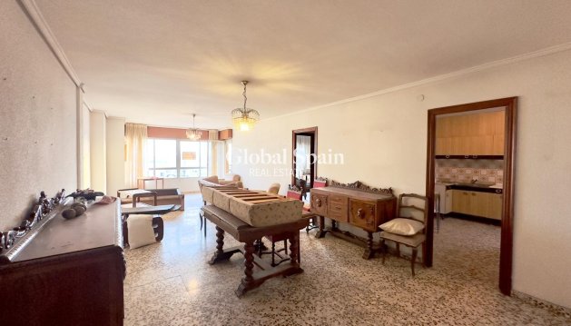 MIESZKANIE - Odsprzedaż - TORREVIEJA -
                Torrevieja