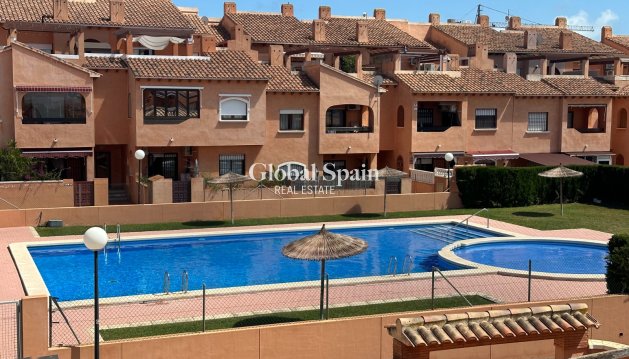 MIESZKANIE - Odsprzedaż - TORREVIEJA -
                