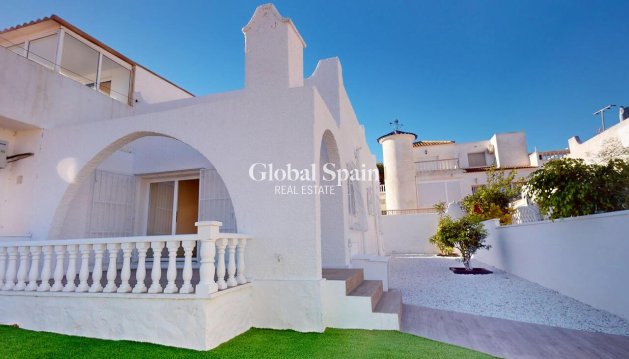 MIESZKANIE - Odsprzedaż - VILLAMARTÍN -
                Costa Blanca