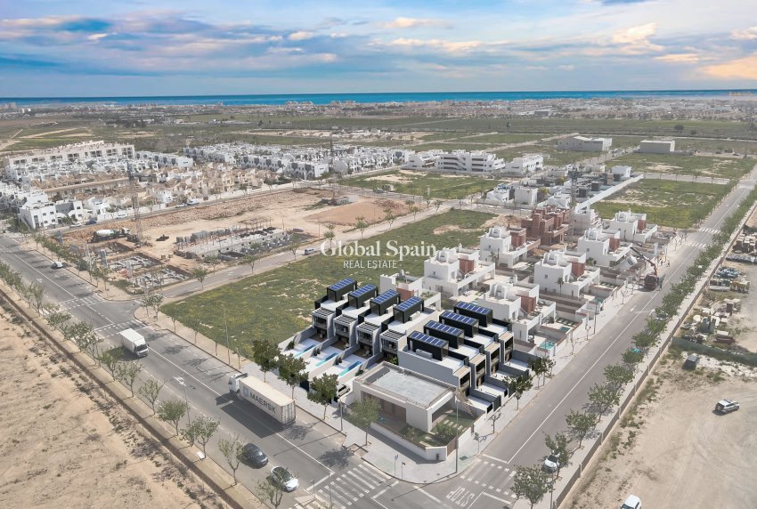 Neubau - 3. Doppelhaushälfte -
PILAR DE LA HORADADA