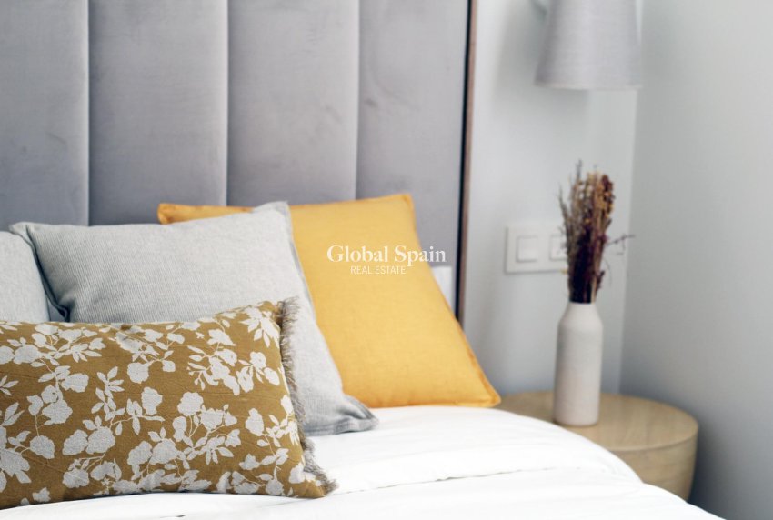 Neubau - Bungalow im Erdgeschoss -
PILAR DE LA HORADADA - Torre de la Horadada