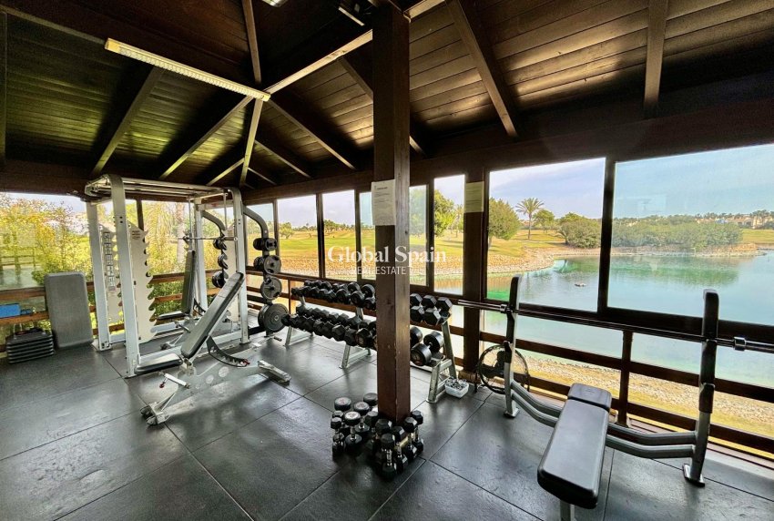 Neubau - Bungalow im Erdgeschoss -
SAN JAVIER - Roda Golf