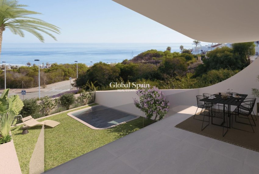 Neubau - Bungalow im obersten Stockwerk -
TORREVIEJA - La Mata-La Manguilla