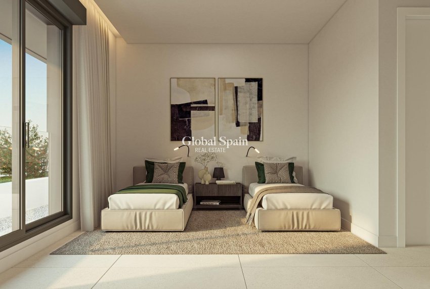 Neubau - Doppelhaushälfte -
MARBELLA - Santa Clara Golf