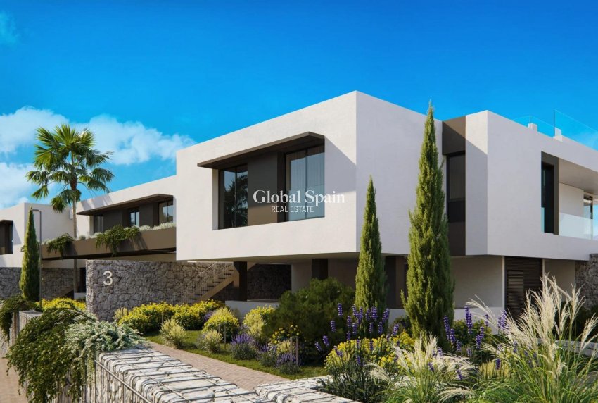 Neubau - Doppelhaushälfte -
MARBELLA - Santa Clara Golf