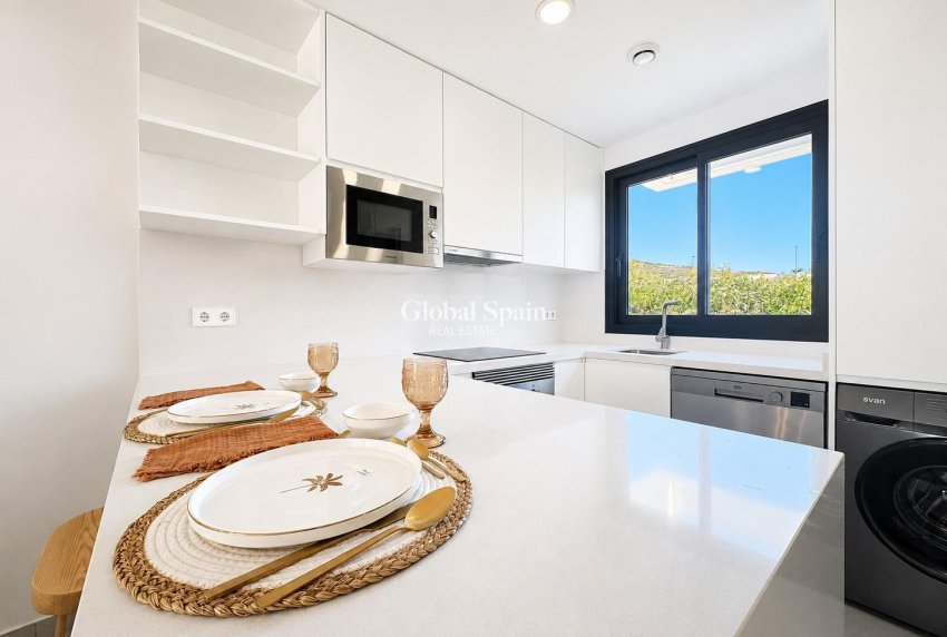 Neubau - HAUS -
BAÑOS Y MENDIGO - Altaona Golf